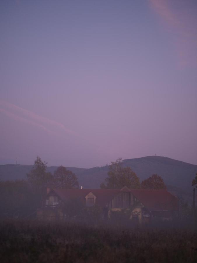 Selanka Off Road Hill View Hotel Moravske Lieskove Luaran gambar
