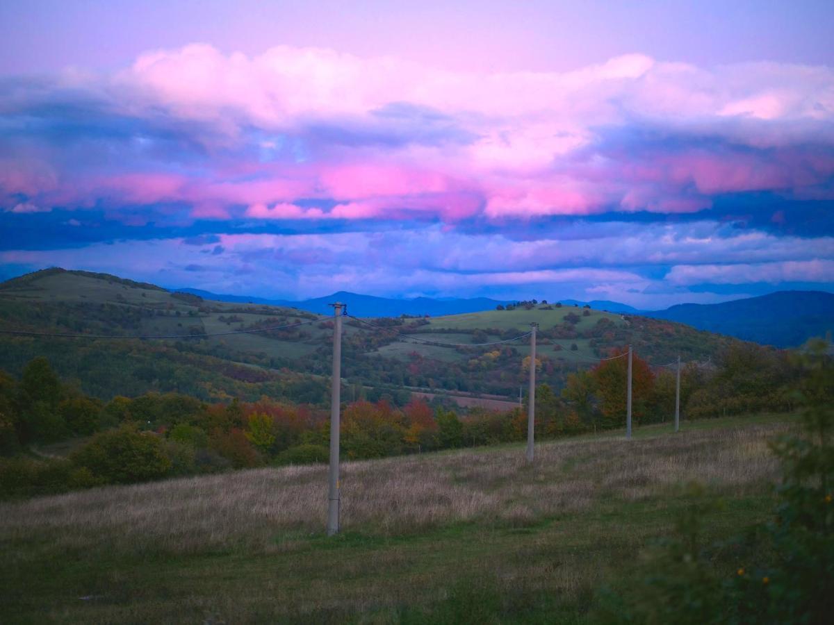 Selanka Off Road Hill View Hotel Moravske Lieskove Luaran gambar